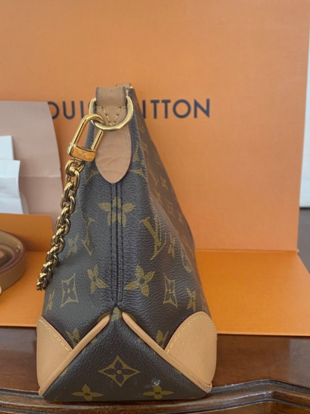 Louis Vuitton Boulougne - Picture 2 of 6